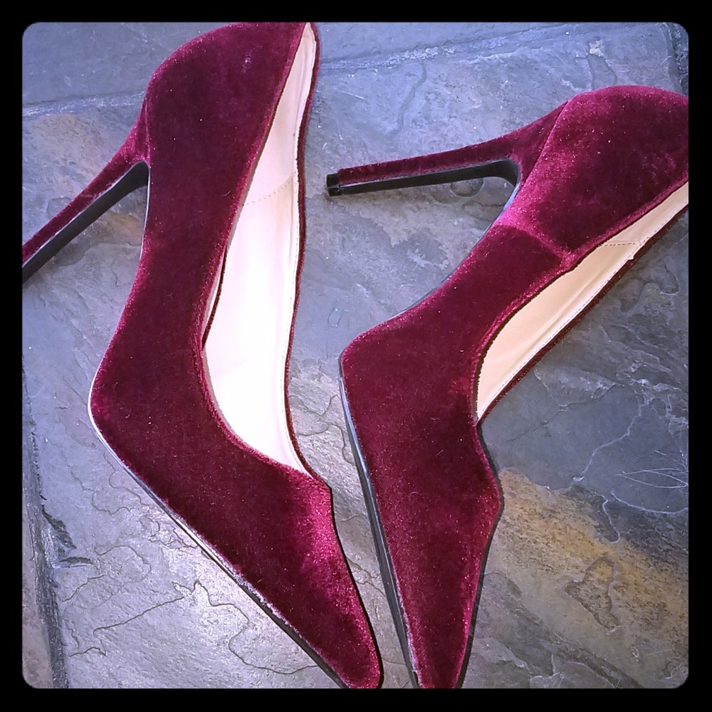 Penny loves Kenny velvet maroon heels